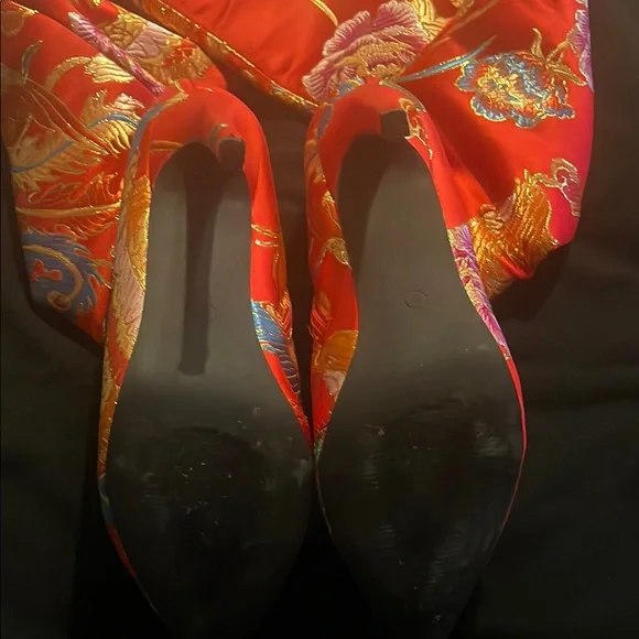 Red and Gold Stiletto Heeled Boots - Picture 6 of 9